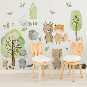 Gario Dětská nálepka na zeď Lesní svět - medvídek, jelínek, liška a ježek Rozměry: XL